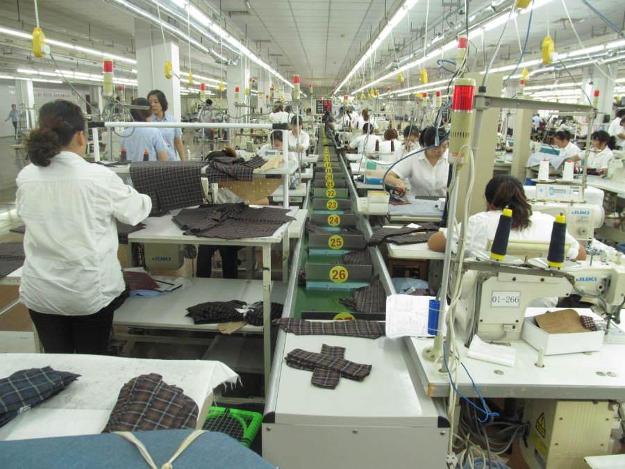 流水线上的代际更迭 为何年轻小伙远离工厂，机械电子行业面临新挑战